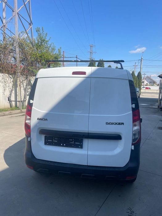 Vând Dacia Dokker