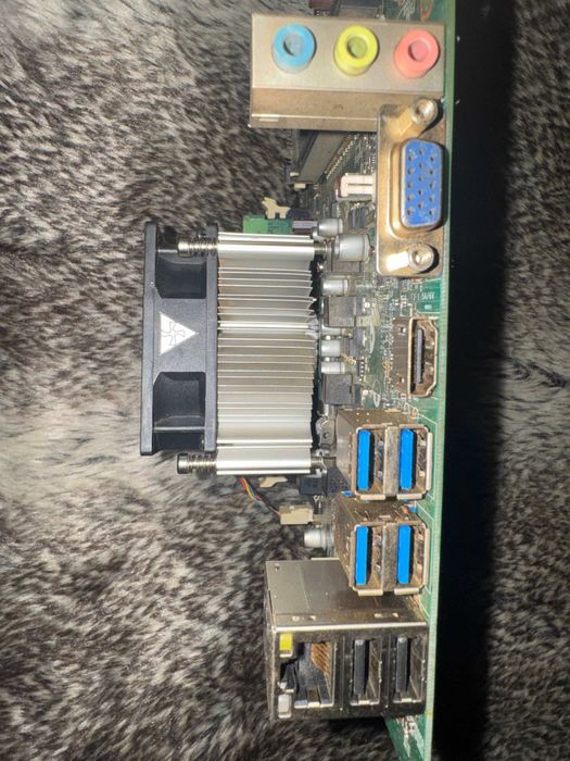 Placa de baza Dell Vostro 270 – i7‑2600 + 4GB DDR3 + Wi‑Fi