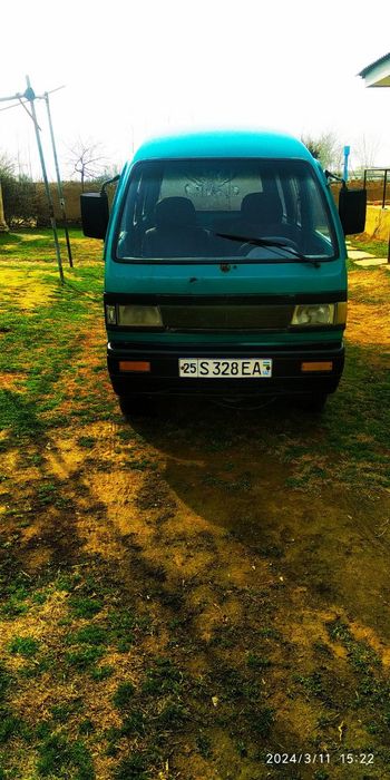 Mashina srochni sotiladi