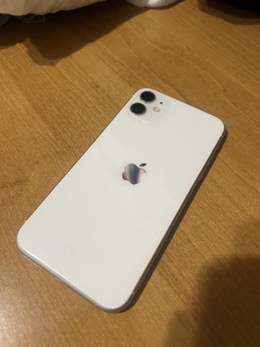 Обмен Iphone 11.