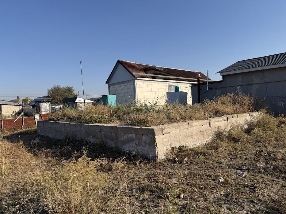 Продам  участок в с Кошмамбет