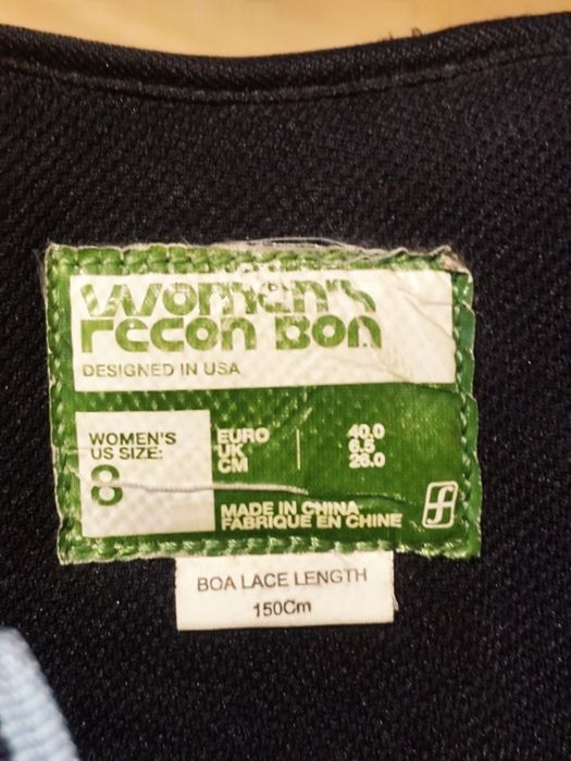 Boots snowboard marca Forum cu sistem de închidere Boa.