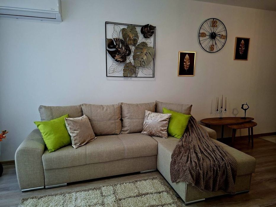 Продава се Двустаен апартамент в к.к. Слънчев бряг - 52 кв.м за 1006 €/кв.м - Снимка #1