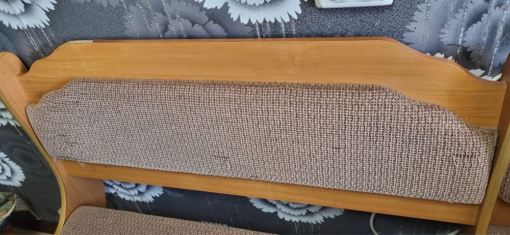 Продам угловую зону