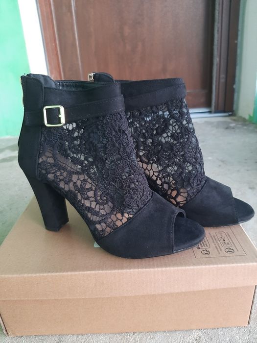 Летни високи обувки