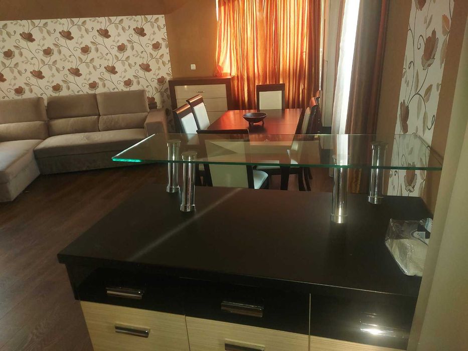 Дава се под наем Двустаен апартамент в Варна, Младост 1 - 75 кв.м за 459 € - Снимка #2