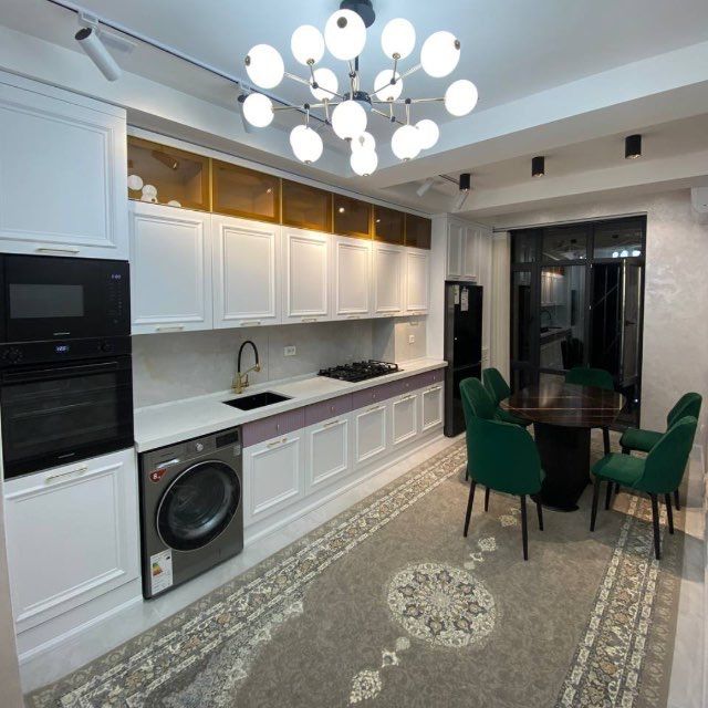 мебель на заказ кухня-шкаф-прихошка- спалня