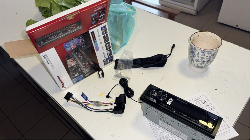 Vand player/casetofon auto Pioneer mvh s420-bt