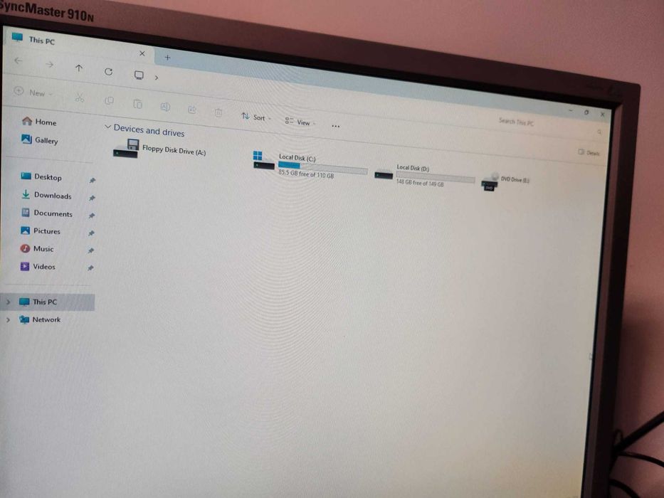 Unitate PC - desktop + monitor - garantie