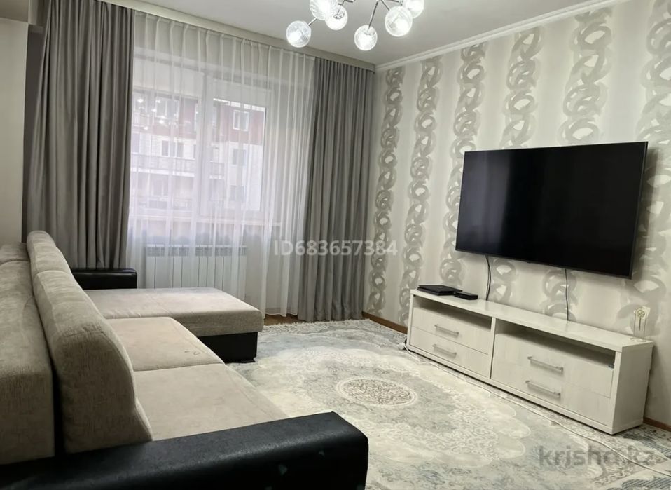 Мягкий диван для гостинной