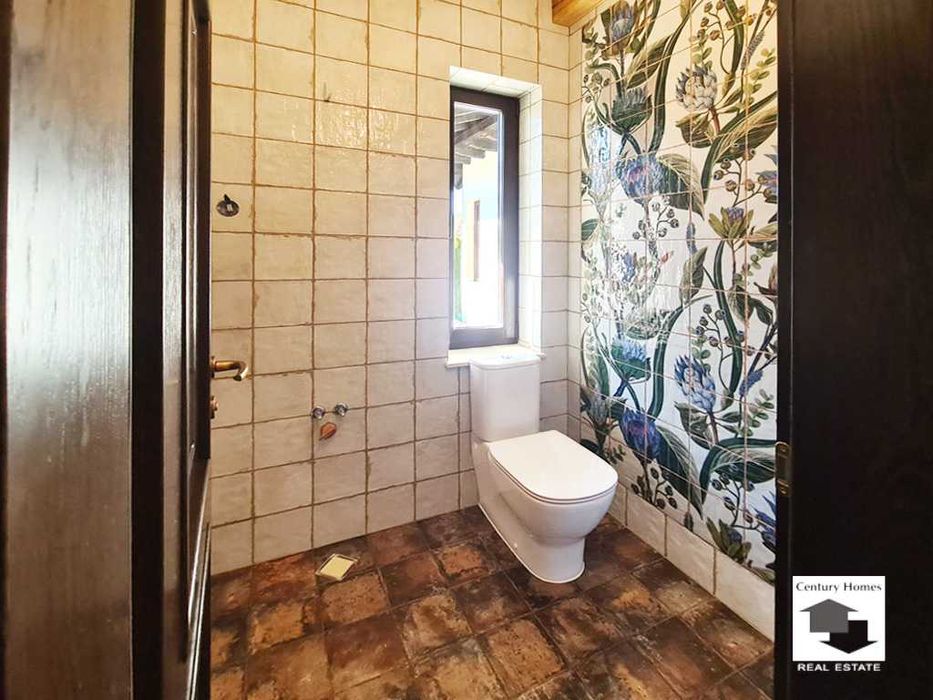 125186 Новопостроена къща с панорамна гледка в с. Средни колиби