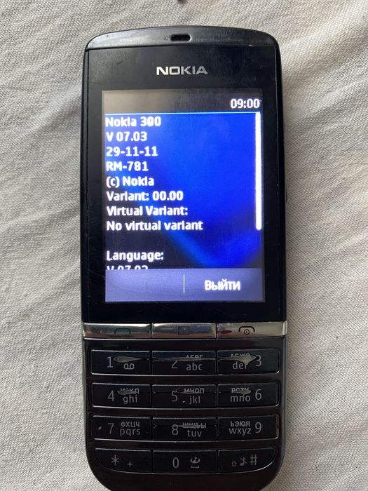 NOKIA 300 legenda ekran sensirliy
