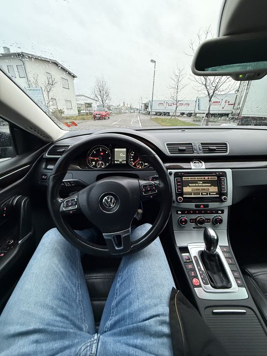 Volkswagen Passat CC *DSG/pano/masaj/ventilatie/distronic/senzori 360*