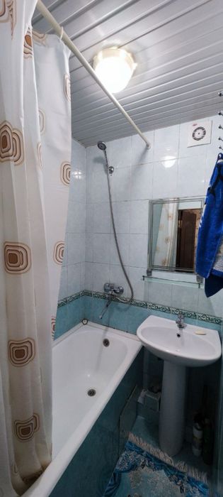 Сдается 3 ком Метро Новза