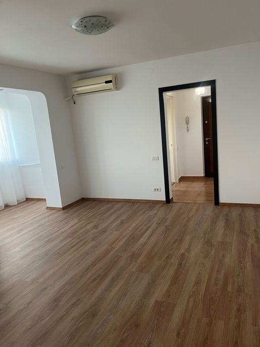 Apartament (chirie sau vânzare)