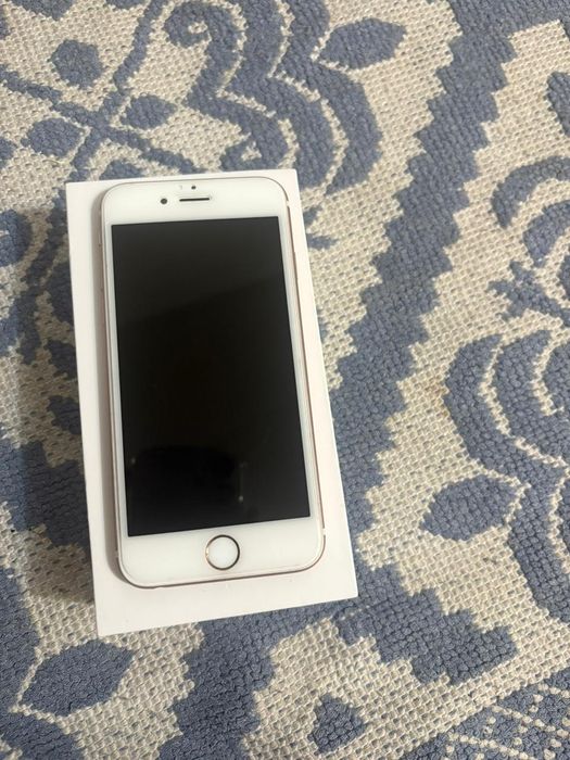 Айфон  6 s продам