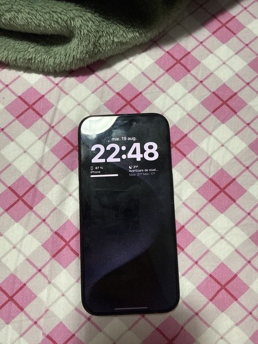 Iphone 15 pro albastru cu husa originala