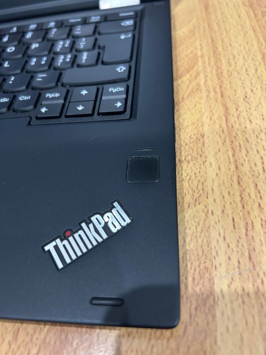 Като нов! Лаптоп Lenovo X380 Yoga i5/16GB RAM/256GB SSD, ТЪЧ, 3 м. гар!