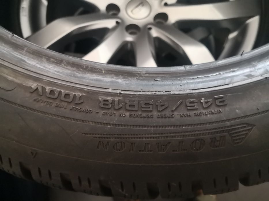 245 45 18 цола гуми dunlop 4 броя