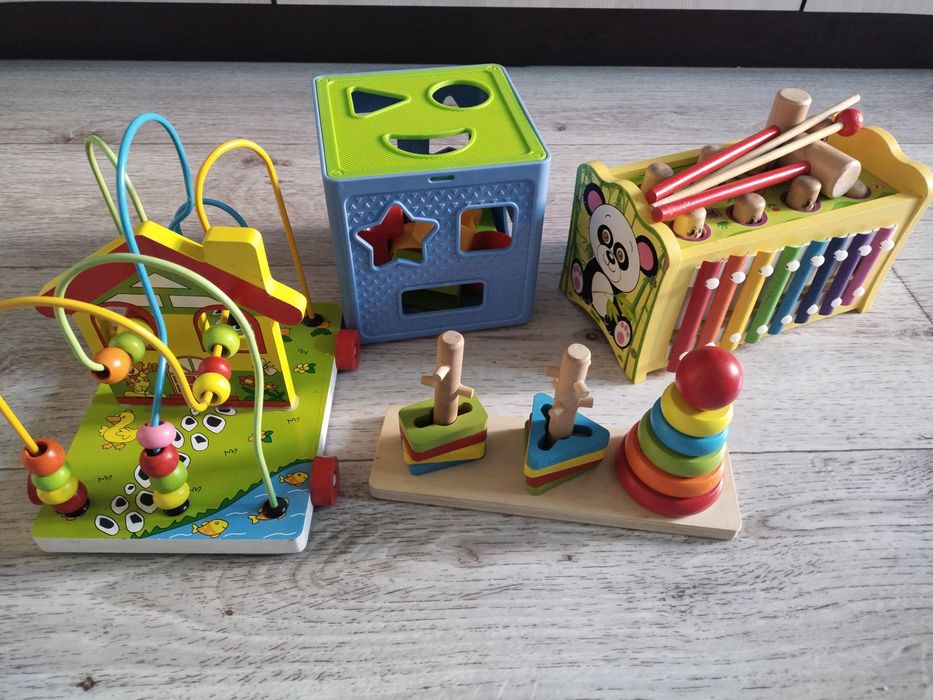Игрушки развивающие