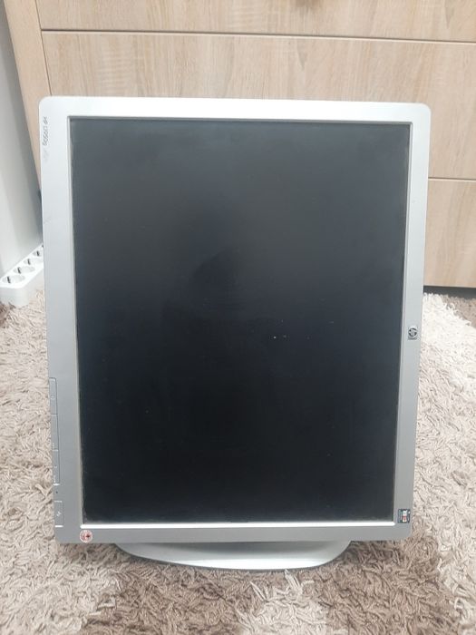 Монитор HP L1950g + кабель питания