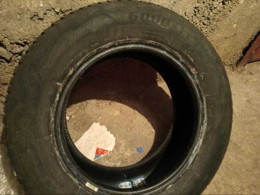 Зимни гуми GOOD YEAR 215/65/16