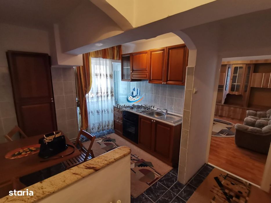 Apartament 2 camere, etaj 2, zona Bradet / Scoala 2 — fotografia 3