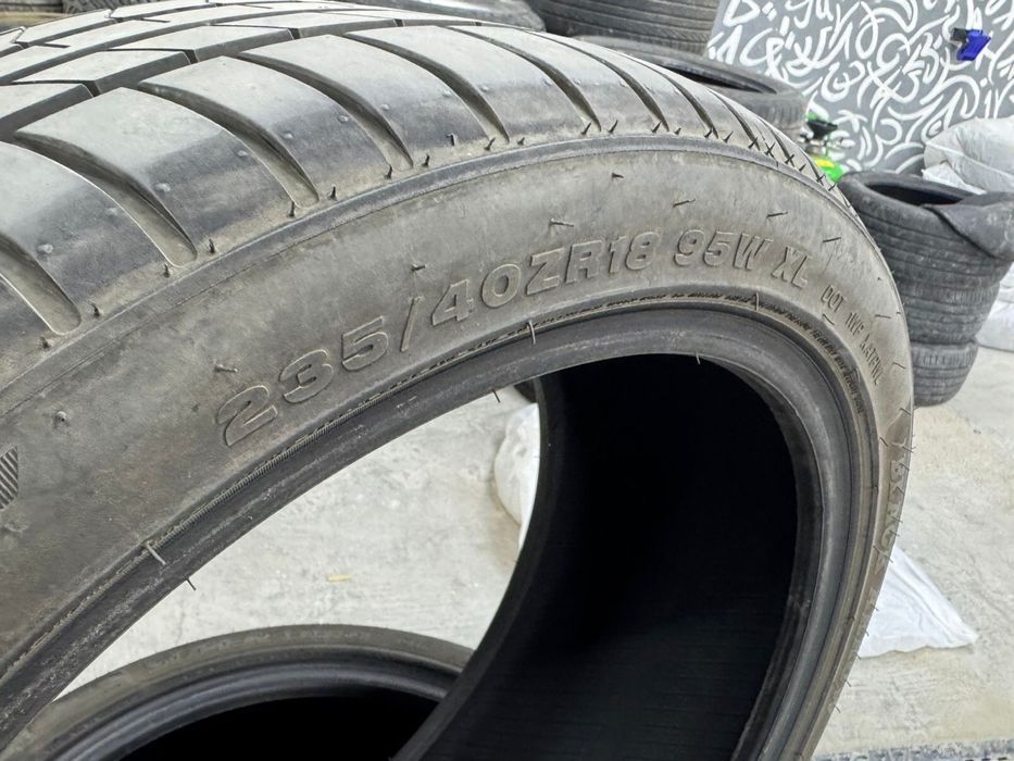 Продам шины 235/40/R18