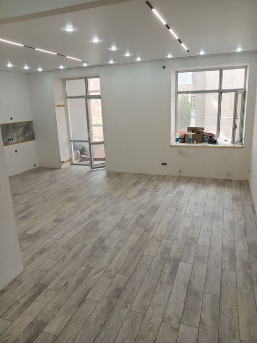 Укладка ламината.