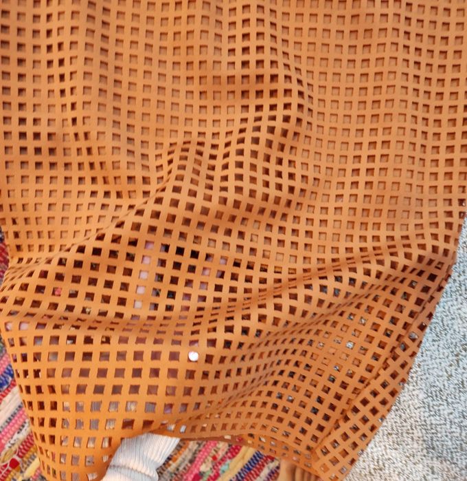 Лот от две части