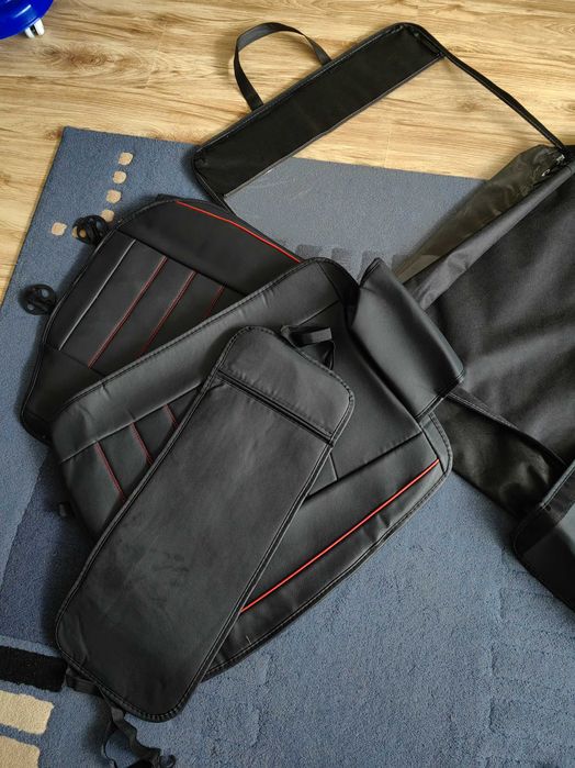 Vând huse noi pentru scaune auto.