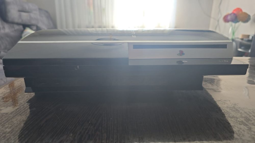 Продам Playstation 3 fat
