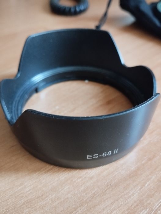 Бленда на полтинник Canon