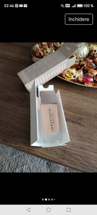 Fond de ten Anastasia Beverly Hills