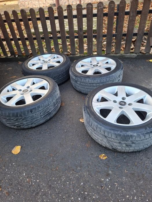 Vând roti Ford cu cauciucuri de vara