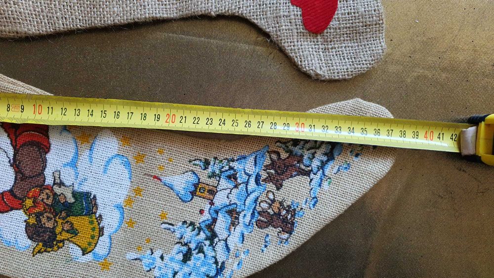 Saci iuta decorativi pentru semineu