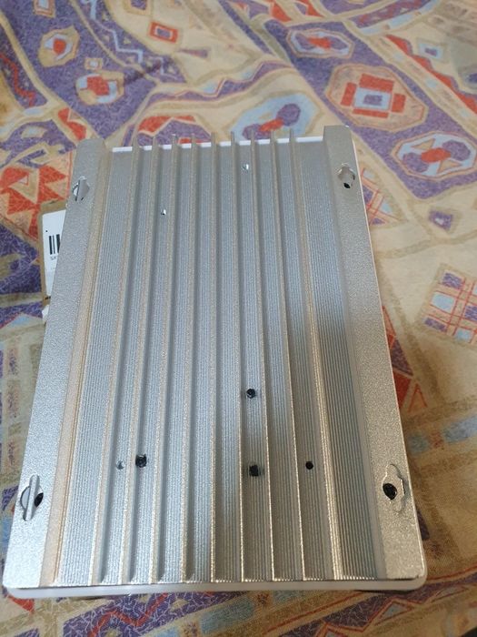 Соларен заряден контролер Easun MPPT-20A