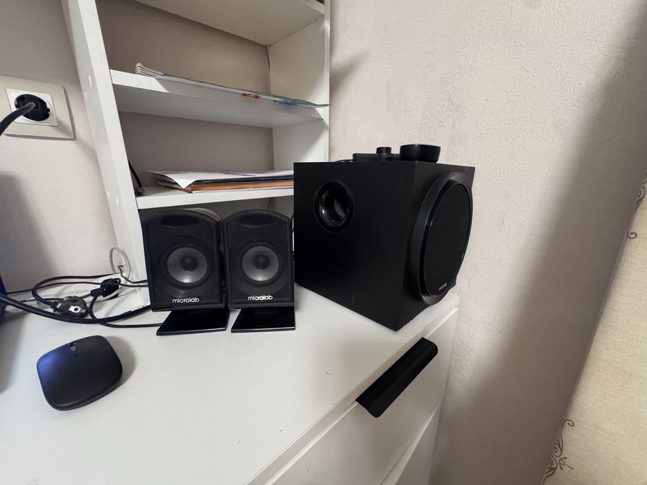 Сабвуфер продам microlab