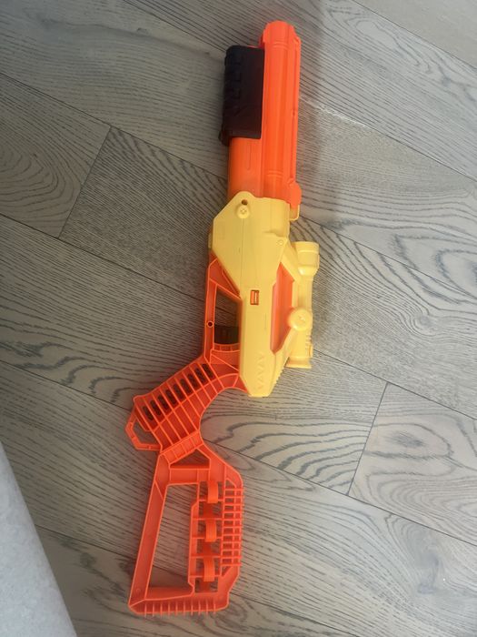 Nerf Alpha Strike + 3 пули