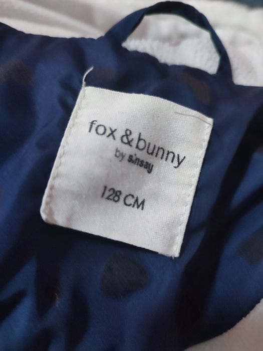 Продам куртку с комбинезоном на девочку