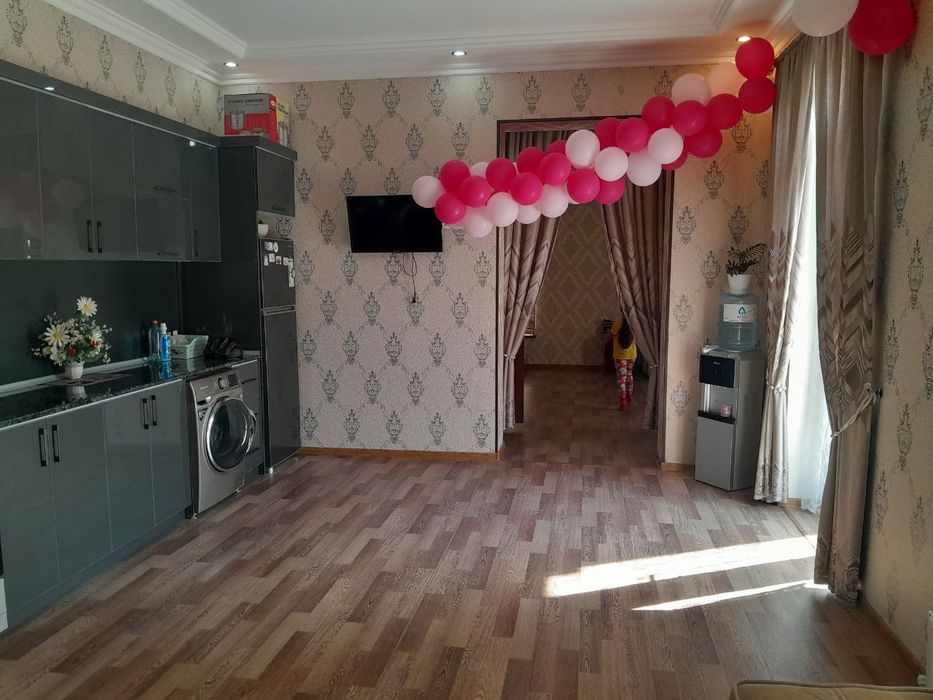 Uy (hovli) sotiladi, Уй (ховли) сотилади