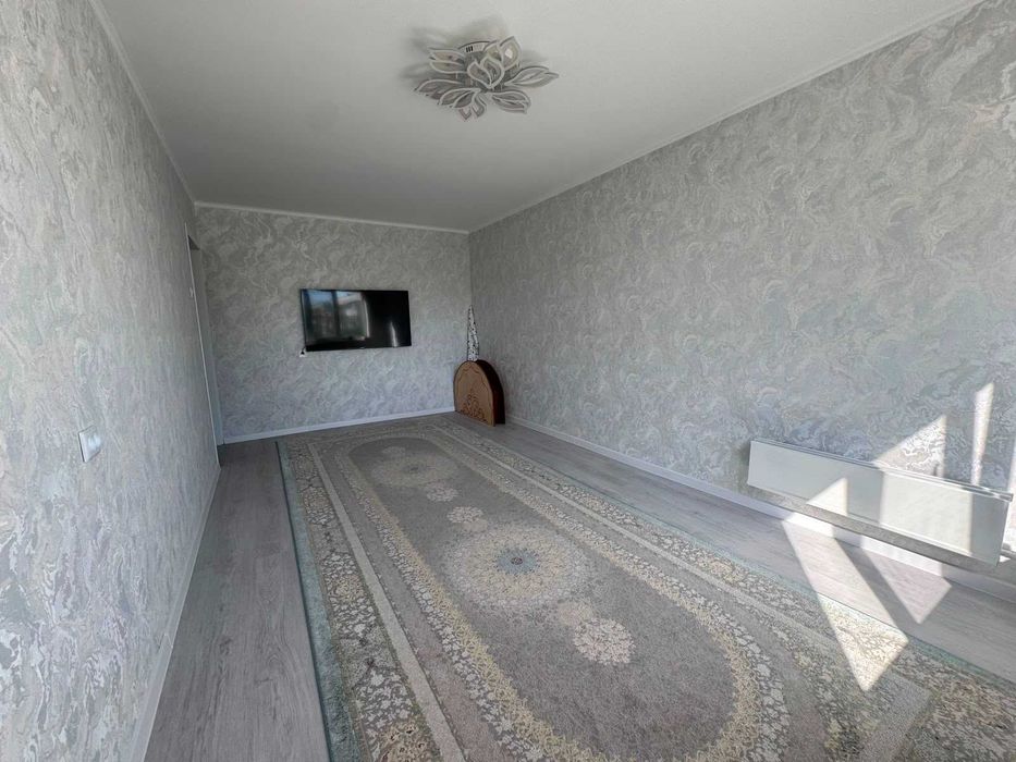 Продам 3 комнатную квартиру