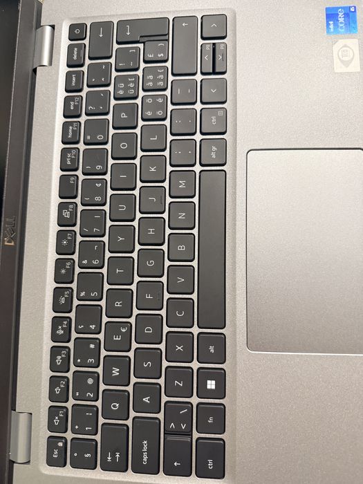 Dell Latitude 5430 i5-1245U 32gb RAM, 1tb nvme