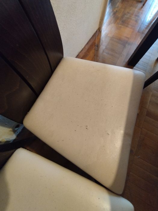 Комплект разтегателна маса и 6 стола