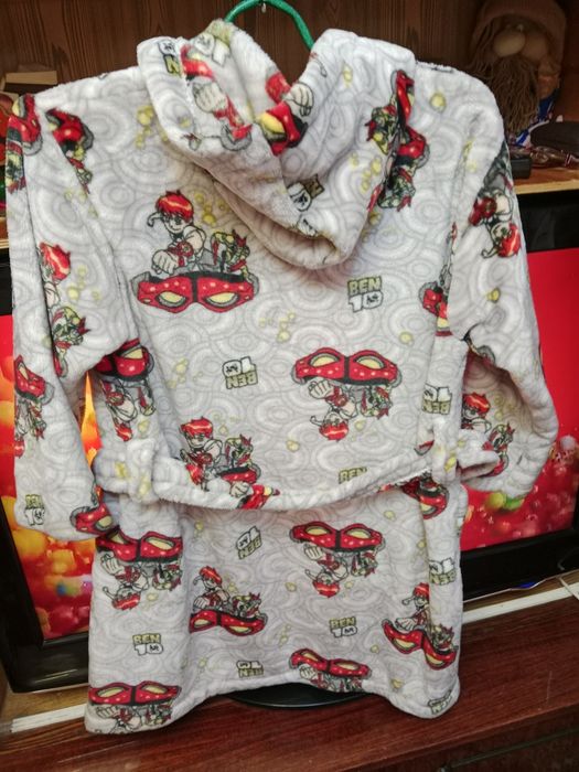 Продаётся теплый халат на мальчика