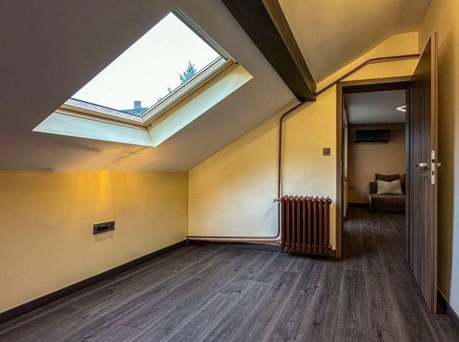 Дава се под наем Четиристаен апартамент в София, Изток - 100 кв.м за 1350 € - Снимка #6