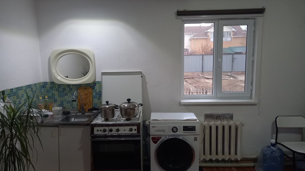 Сдаётся 2 двух комнатная  времянке