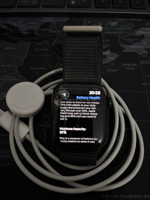 Apple Watch SE 2023