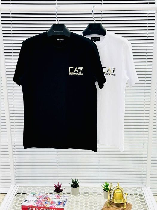 Tricou barbati diferite modele