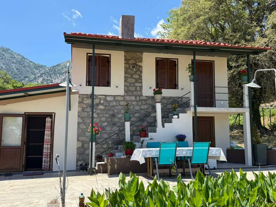 Vand Casa cu Teren la Samothraki  GRECIA